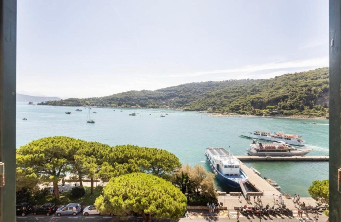 Suite 24 Porto Venere Bagian luar foto