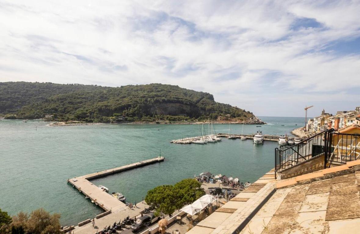 Suite 24 Porto Venere Bagian luar foto