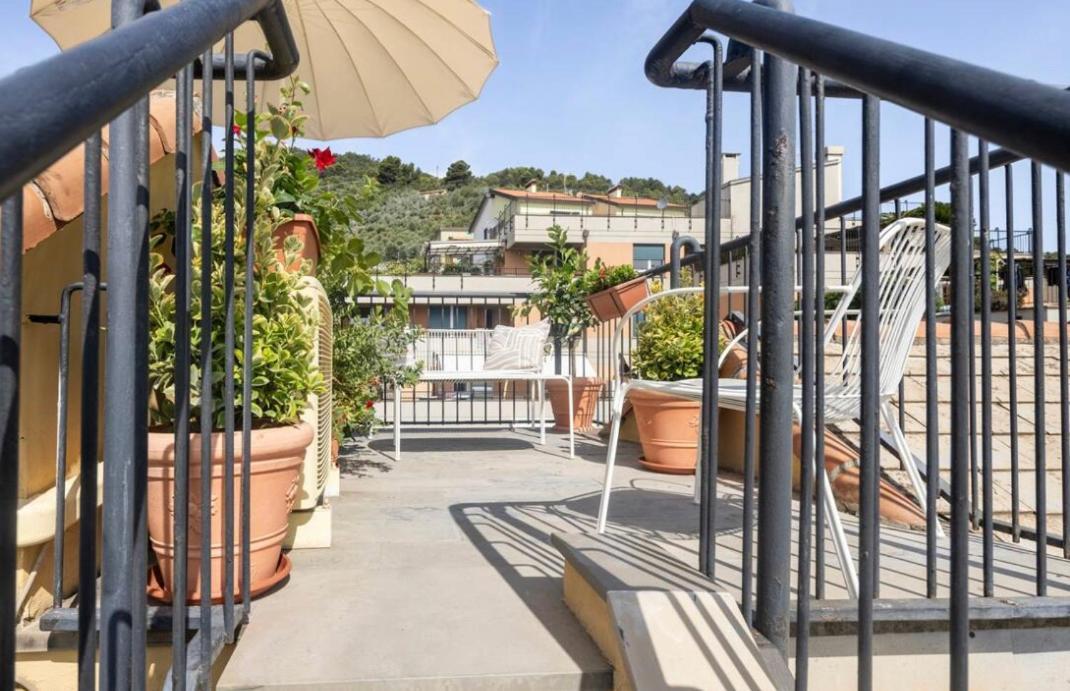 Suite 24 Porto Venere Bagian luar foto